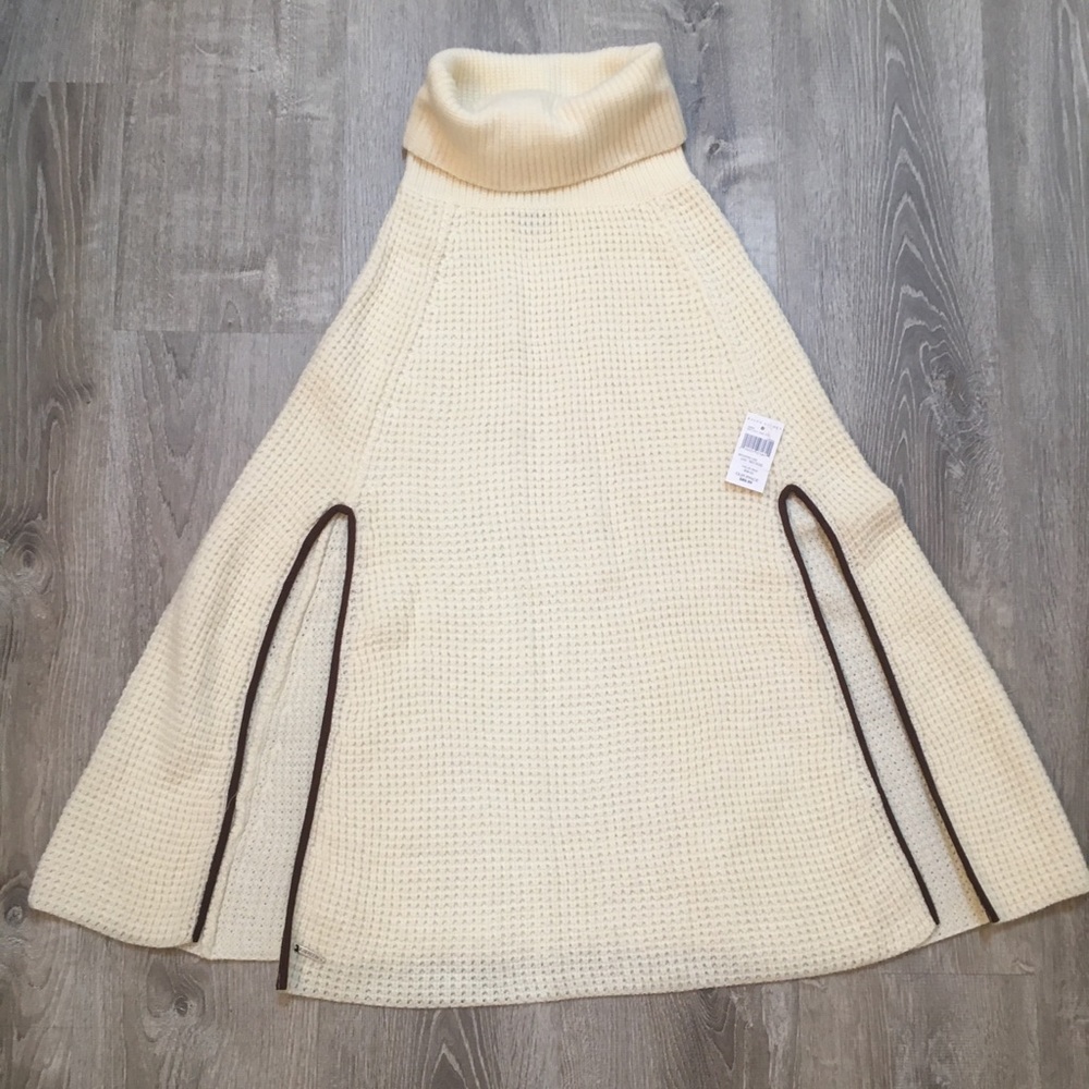 *NWT* Ralph Lauren Sweater Poncho
